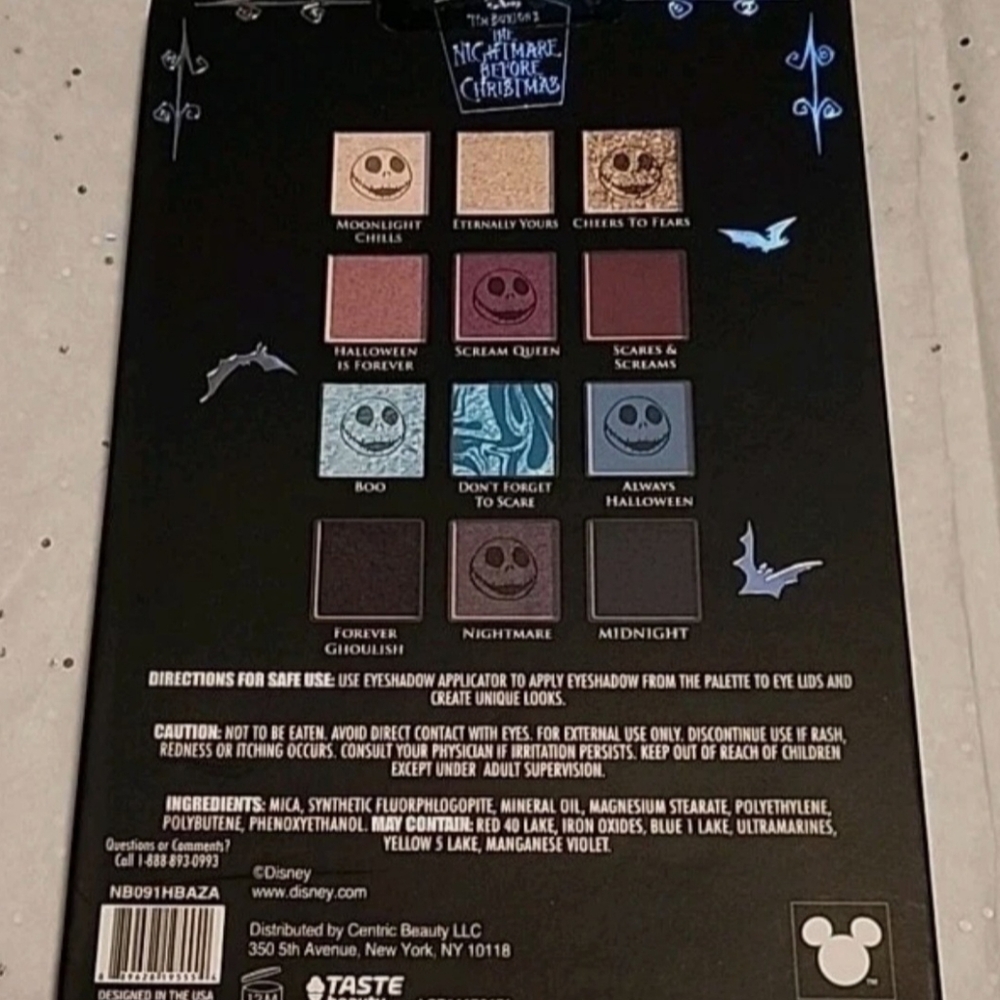 Disney Nightmare Before Christmas Eyeshadow Palette - 12 Shades - Picture 5 of 10